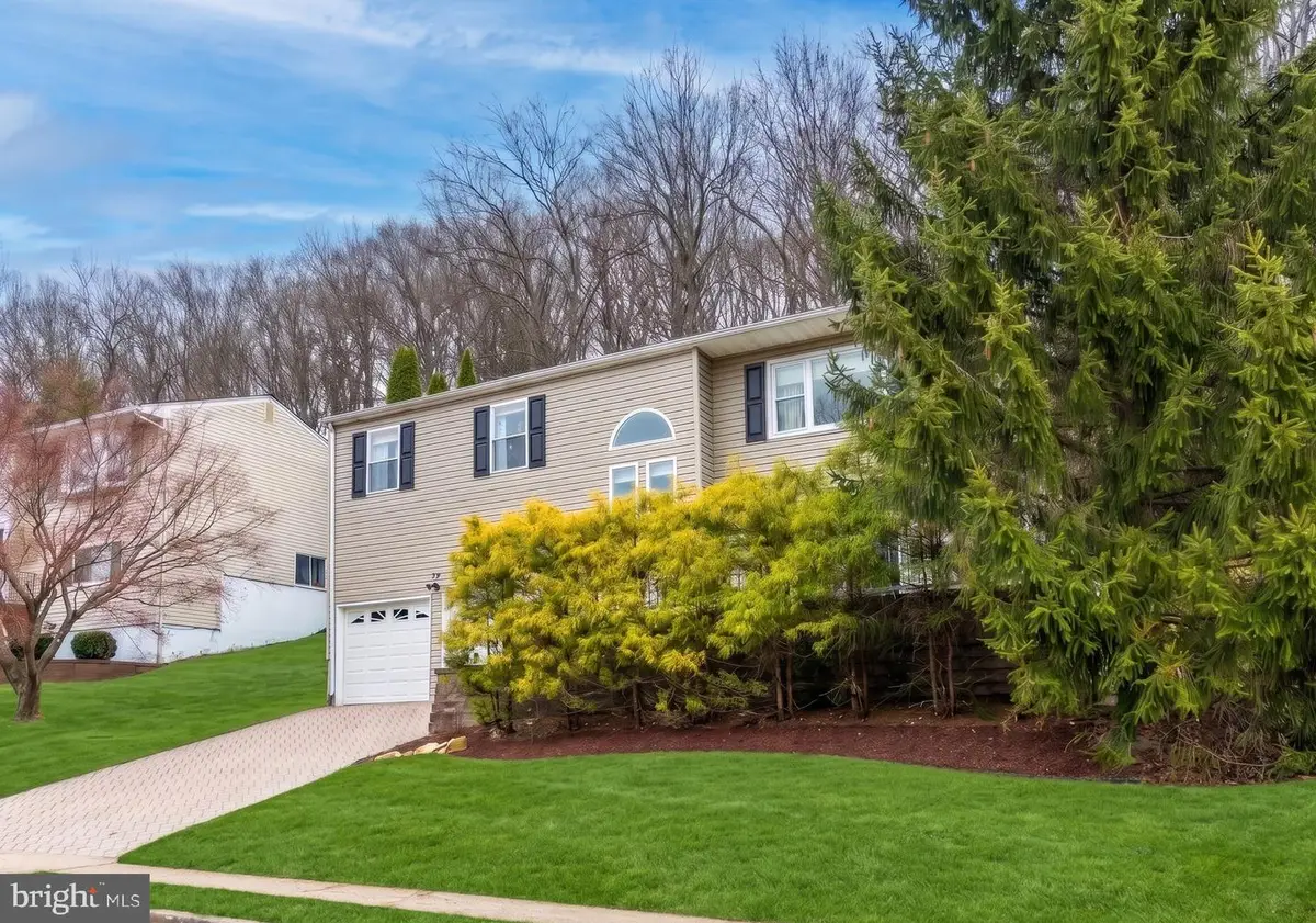 54 Highview Ter, Dover, NJ 07801 - #1