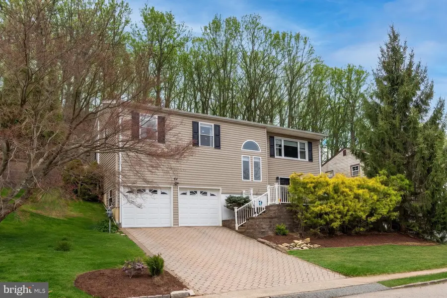 54 Highview Ter, Dover, NJ 07801 - #2