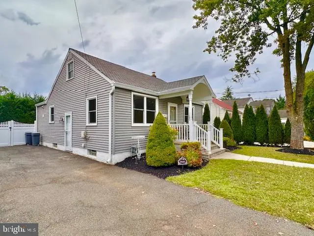 11 Macarthur Ave, Spotswood, NJ 08884 - Image #2