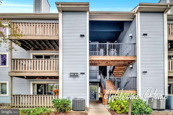 1216 Aspen Dr, PLAINSBORO, NJ 08536