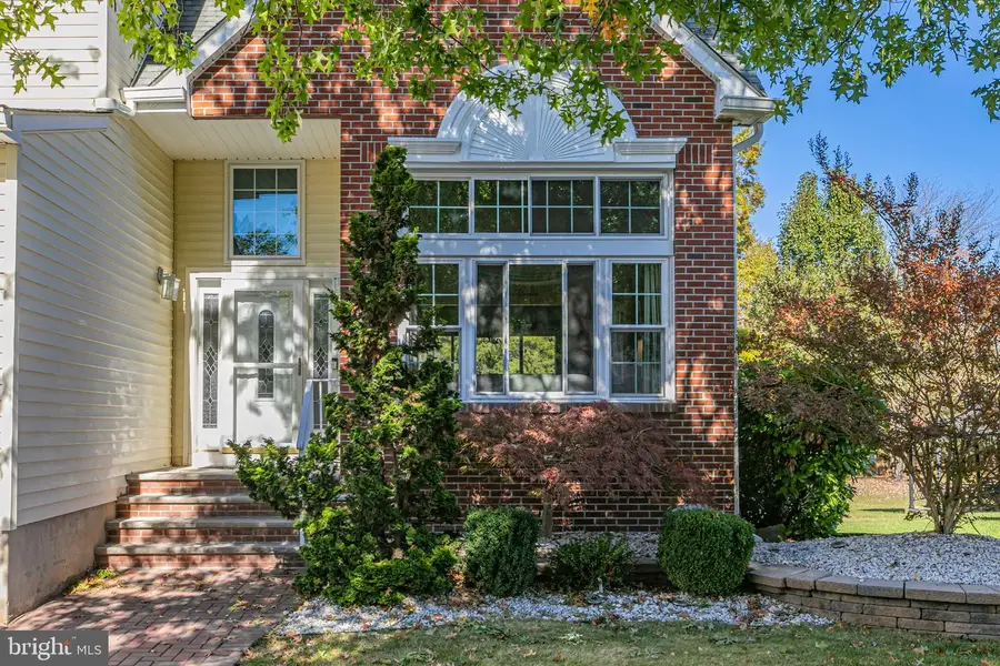 13 Setter Pl, Kendall Park, NJ 08824 - Image #3