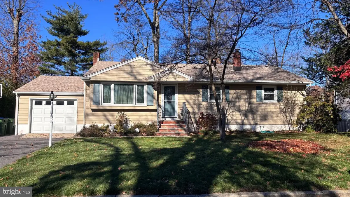 49 Good Luck St, Edison, NJ 08820 - Image #1