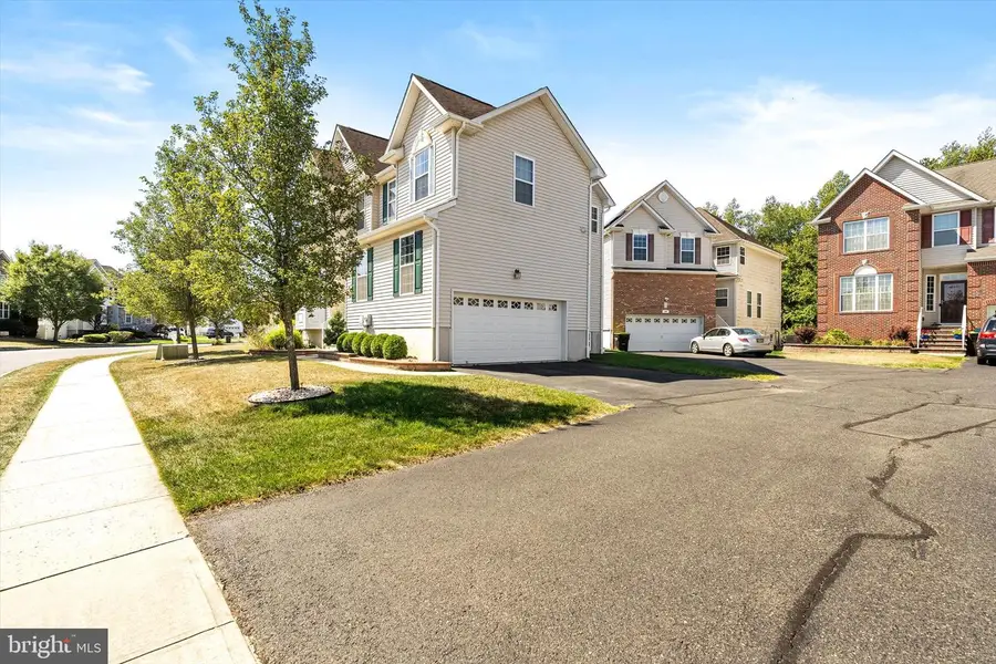 221 Morning Glory Dr, Monroe, NJ 08831 - #2