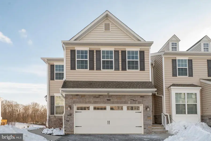 601 Charleston Dr, Monroe, NJ 08831 - #2