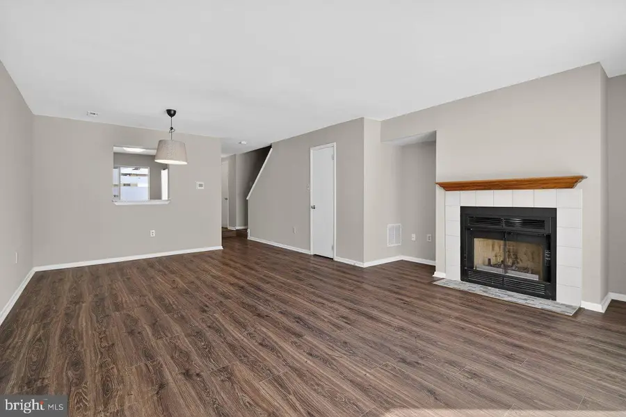 49 Hampshire Drive, Plainsboro, NJ 08536 - #3