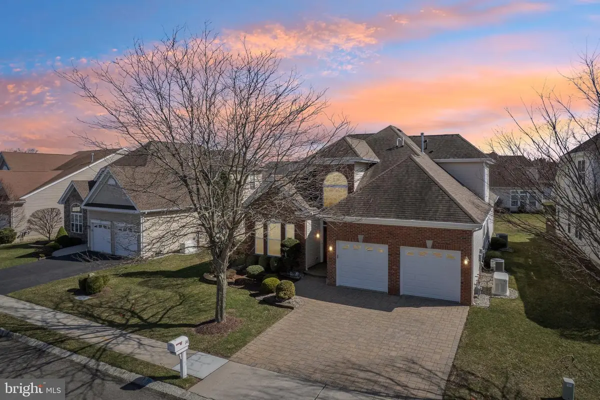 14 Cobblestone Blvd, Monroe, NJ 08831 - #1