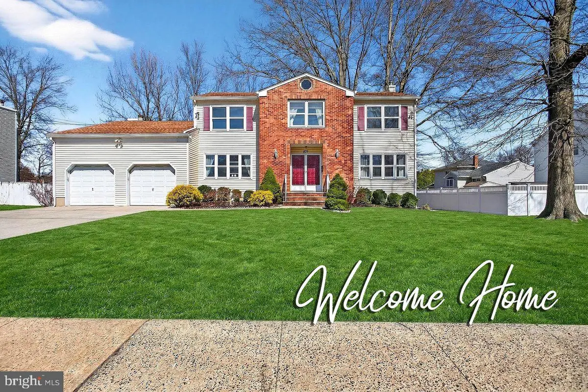 829 Cranbury Cross Rd, North Brunswick, NJ 08902 - #1