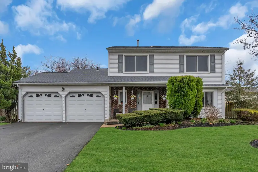 29 Liberty Dr, Dayton, NJ 08810 - #2