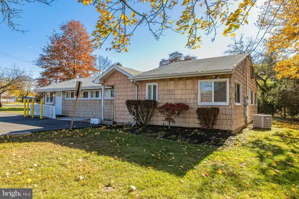 3 Stanworth Road, KENDALL PARK, NJ 08824