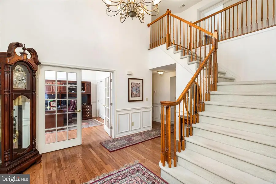 4 Bergen Dr, Cranbury, NJ 08512 - #2