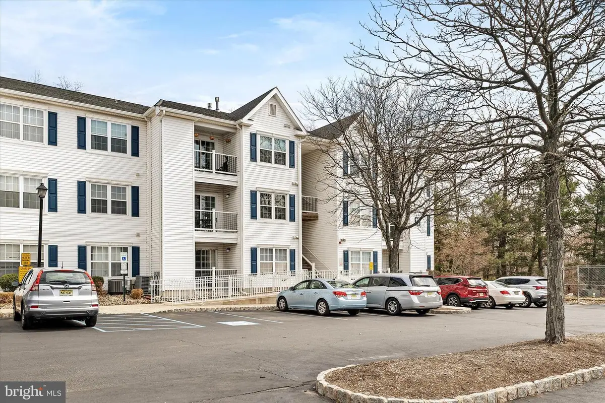 1125 Waterford Dr, Edison, NJ 08817 - #1