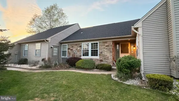 3 William Penn Ct, MONROE TOWNSHIP, NJ 08831