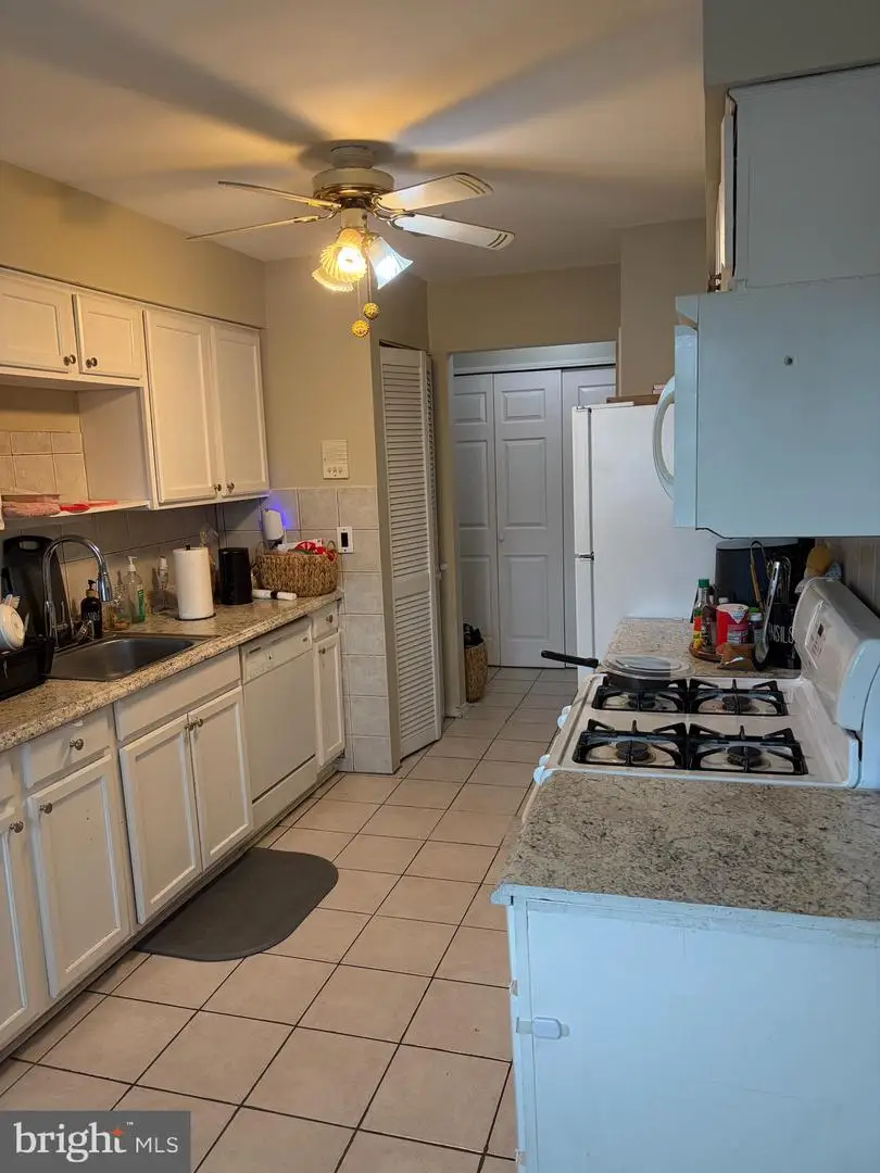 414 Sharon Ct, Woodbridge, NJ 07095 - #2