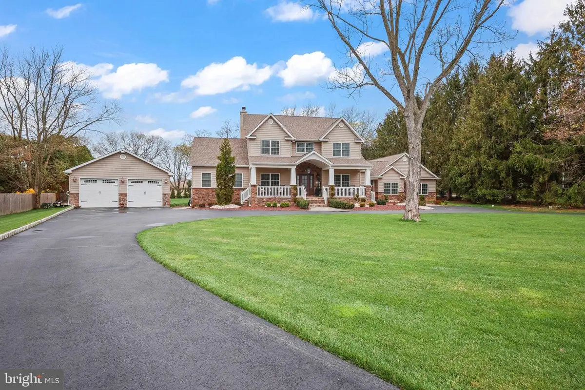 13 Fox Run, Monroe, NJ 08831 - #1