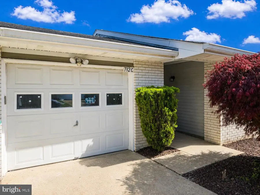 732-c Ralston Plz, Monroe, NJ 08831 - #3