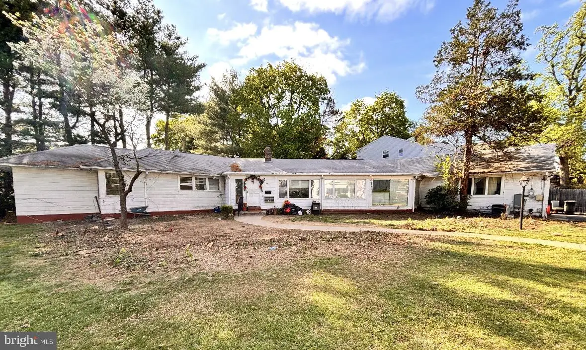 200 Cedar Ave, Highland Park, NJ 08904 - #1