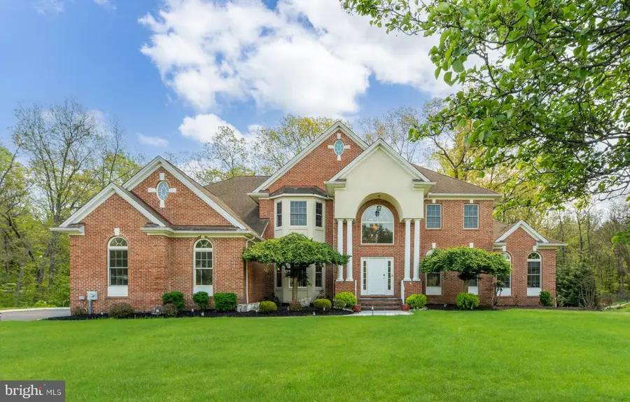 13 Schindler Ln, Monroe, NJ 08831 - #2