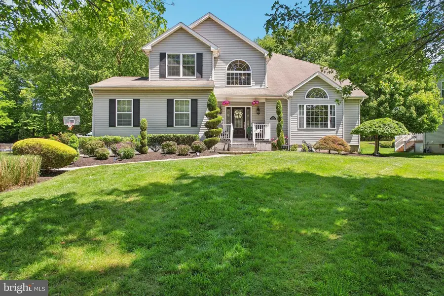 14 Sycamore Ct, Monroe, NJ 08831 - #2