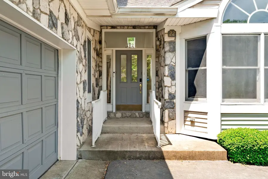 22 Boxwood Drive, Princeton, NJ 08540 - #3