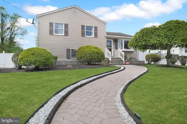 204 Fred Allen Dr, SOUTH PLAINFIELD, NJ 07080