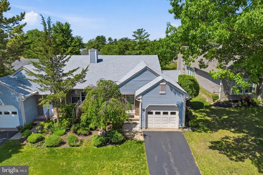 9-a Patrick Henry Ct, Monroe, NJ 08831 - #2