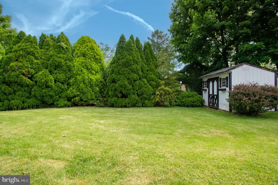 4 Madeline, East Brunswick, NJ 08816 - #3