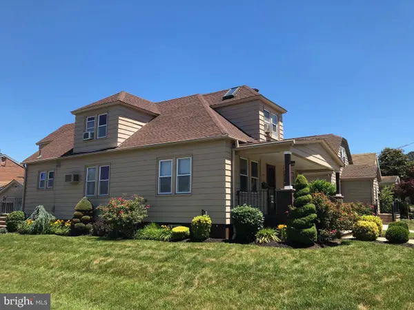 24 Wilcox Ave, SOUTH RIVER, NJ 08882