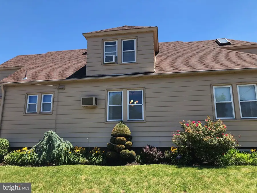 24 Wilcox Ave, South River, NJ 08882 - #2
