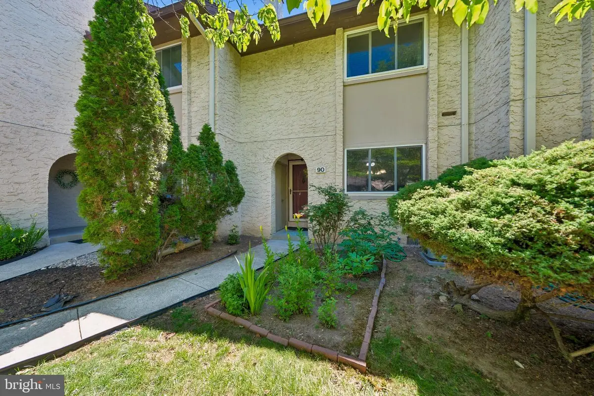 90 Tennyson Drive, Plainsboro, NJ 08536 - #1