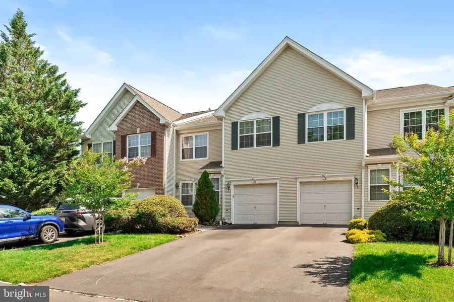 604 Creststone Cir, Princeton, NJ 08540 - #2