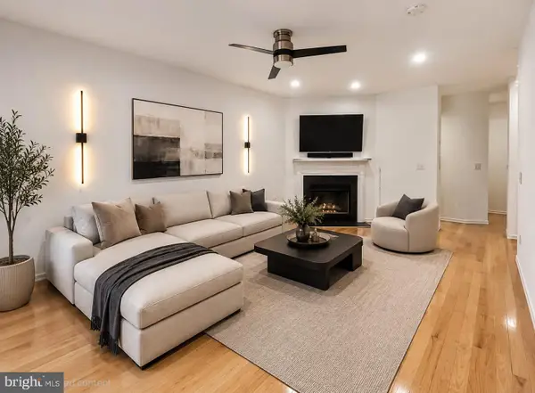 64 Chariot Ct, PISCATAWAY, NJ 08854