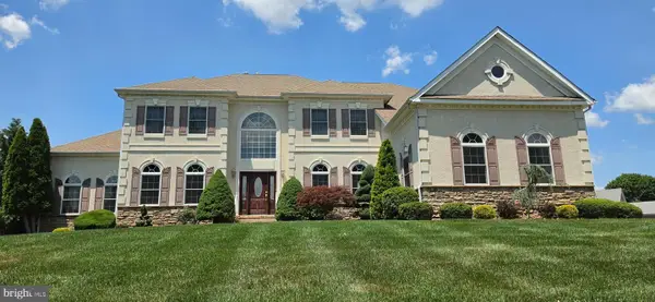 11 Angelo Ct, MONROE TWP, NJ 08831