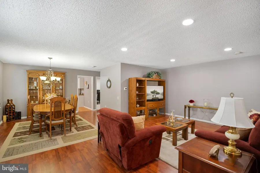 212 N Pondview Blvd, Monroe, NJ 08831 - #3