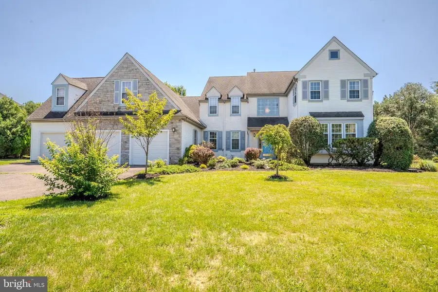 37 Kinglet Dr S, Cranbury, NJ 08512 - #2