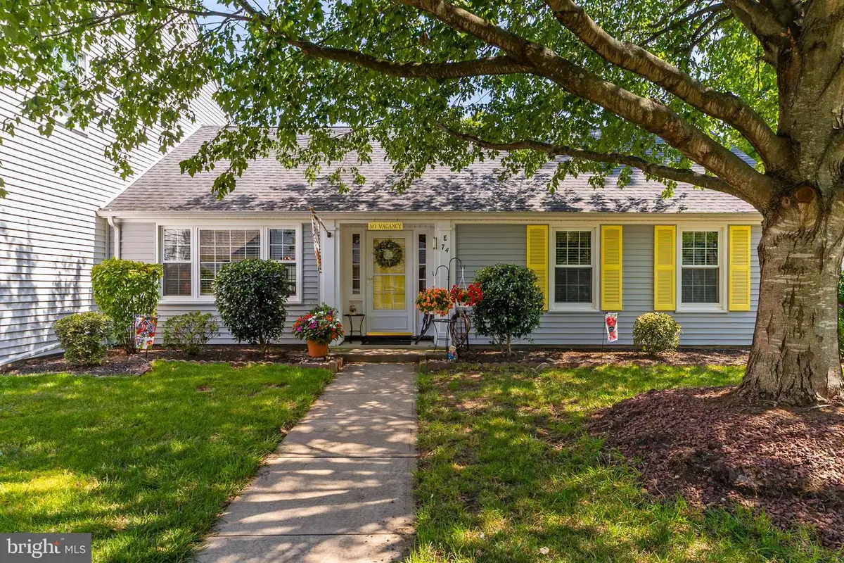 74 Amherst Ln E, Monroe, NJ 08831 - #1