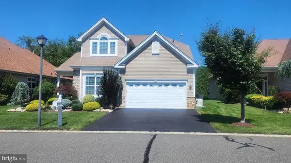 15 Monarch Rd, MONROE TWP, NJ 08831