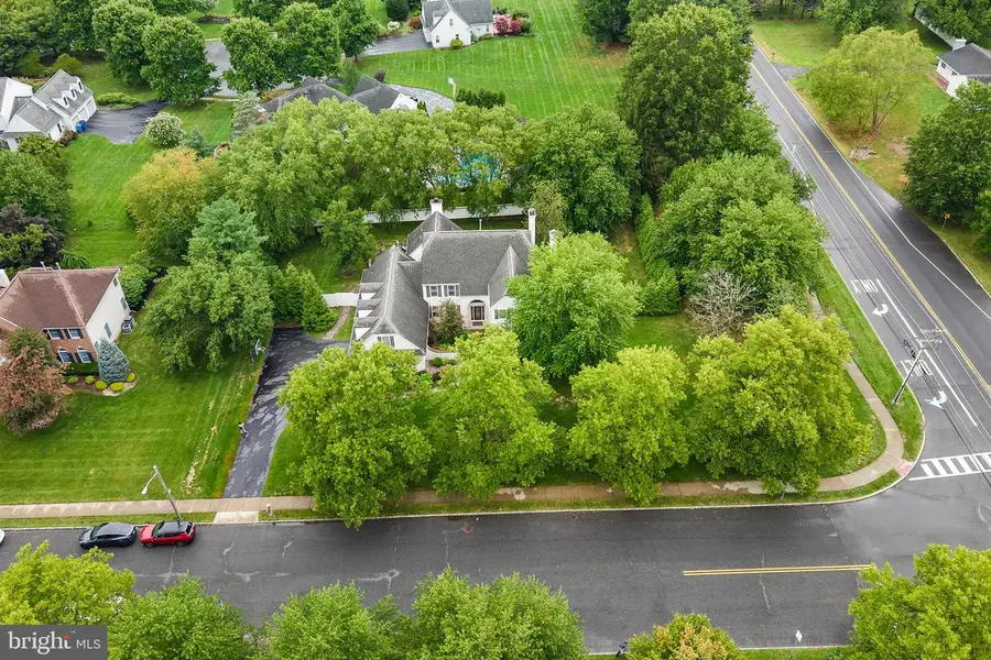1 Woodland Dr, Cranbury, NJ 08512 - #2