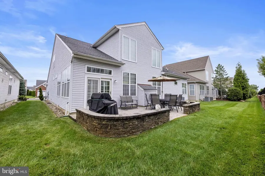 102 Riviera Dr, Monroe, NJ 08831 - #2
