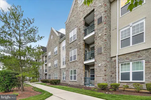 100 Middlesex 100 Middlesex Blvd #313, PLAINSBORO, NJ 08536