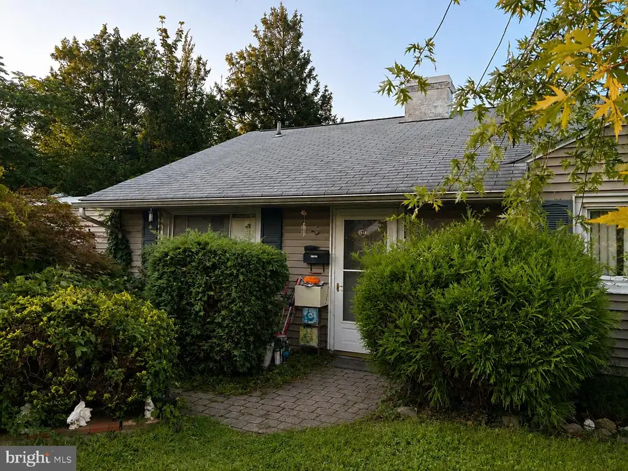 5 Fitch Rd, Edison, NJ 08817 - #2
