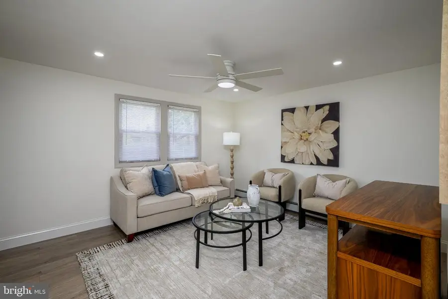 6 Avenue A, Helmetta, NJ 08828 - #3