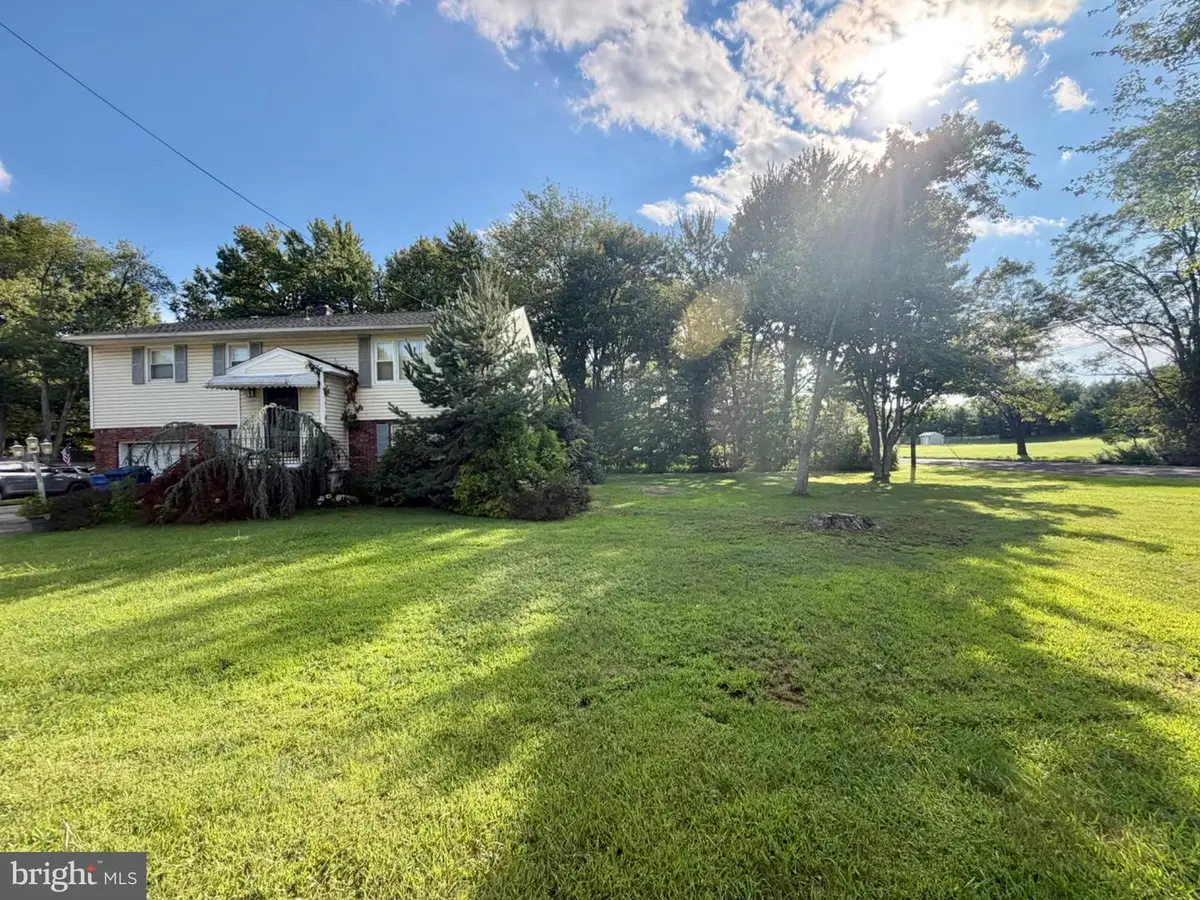770 Adams Ln, North Brunswick, NJ 08902 - #1