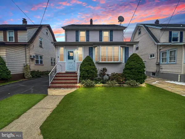 27 Hermann, CARTERET, NJ 07008