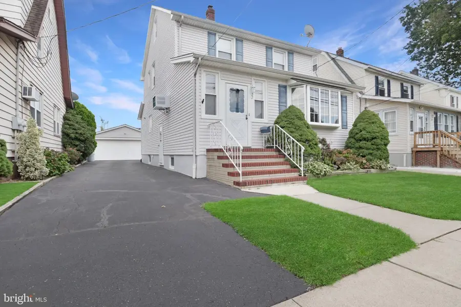 27 Hermann, Carteret, NJ 07008 - #3