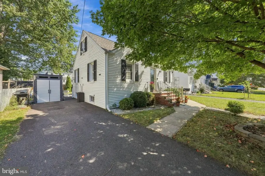 212 Stephenson Ave, Middlesex, NJ 08846 - #3