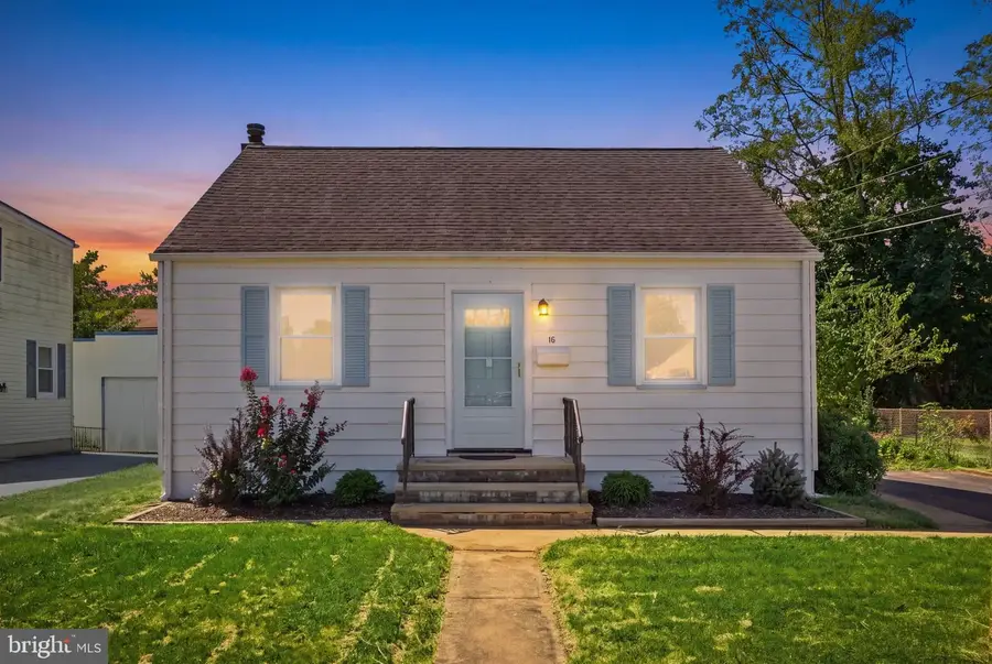 16 Eisenhower Ave, Spotswood, NJ 08884 - #2