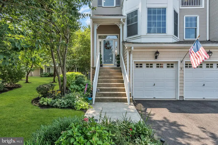 9 South Dr, South Amboy, NJ 08879 - #2