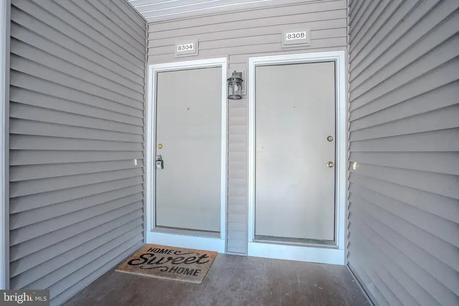8304 Tamarron Dr, Plainsboro, NJ 08536 - #3