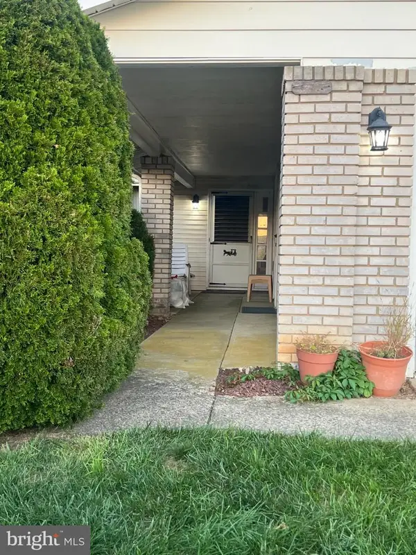 223 Branch Rd, MONROE TWP, NJ 08831