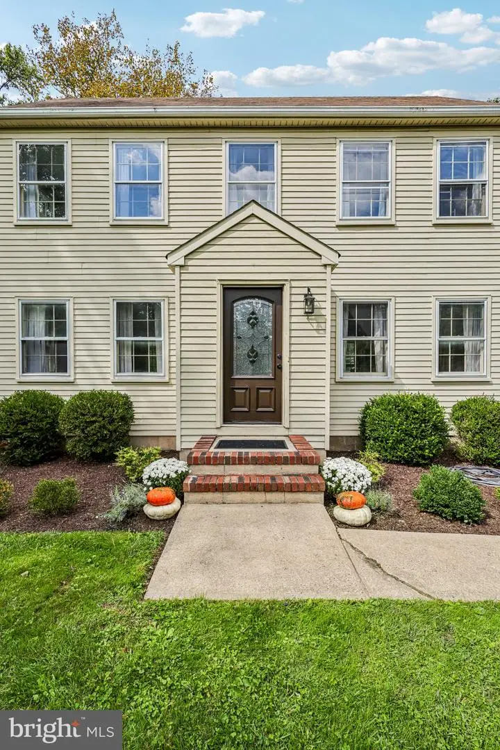 163 N Main St, Cranbury, NJ 08512 - #3